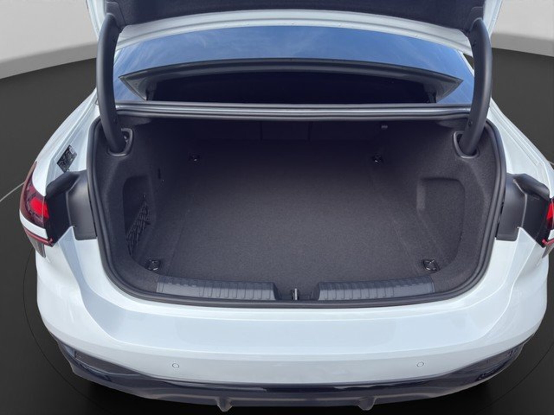 Audi A6 Limousine edition one