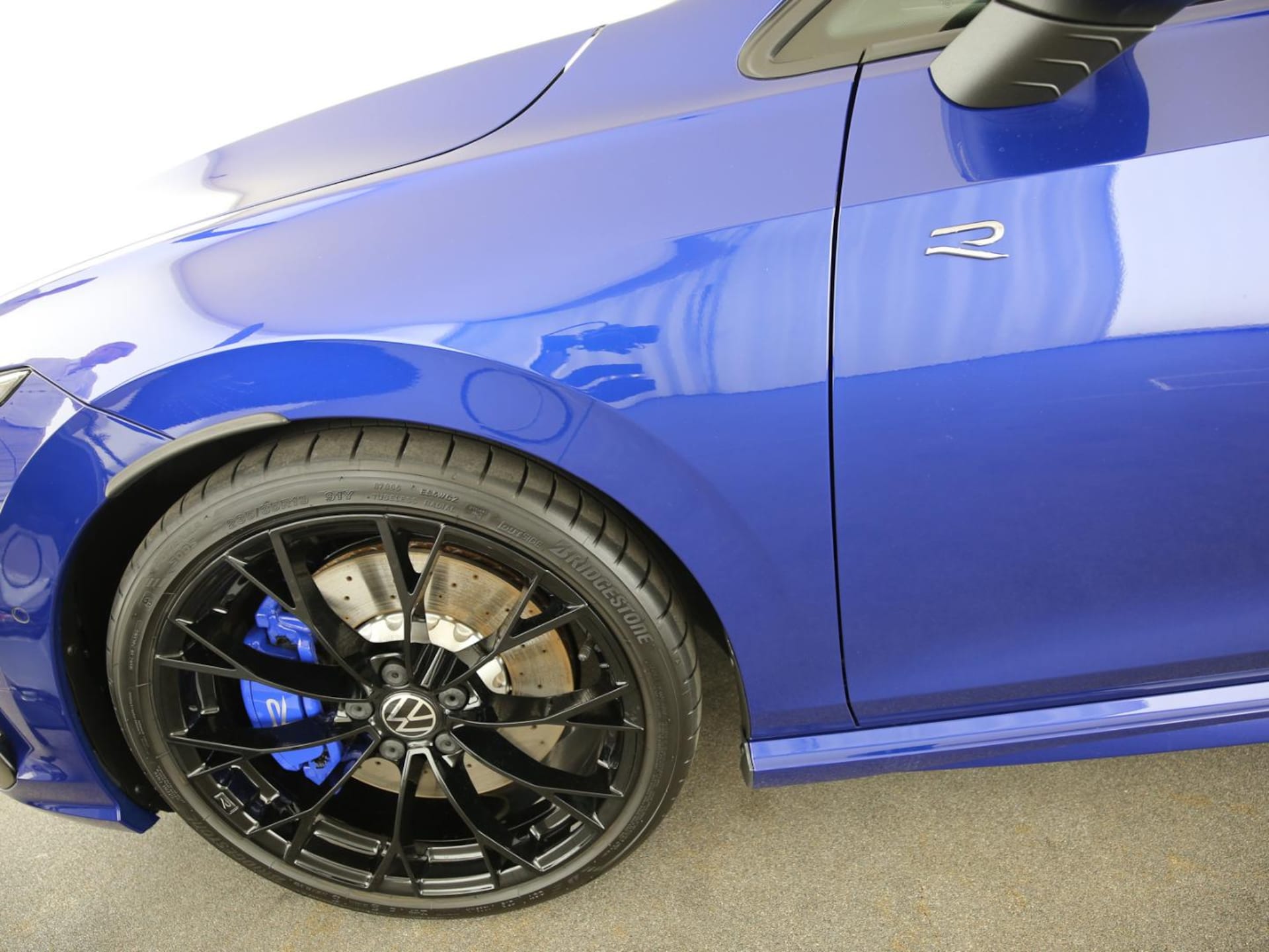 Volkswagen Golf R