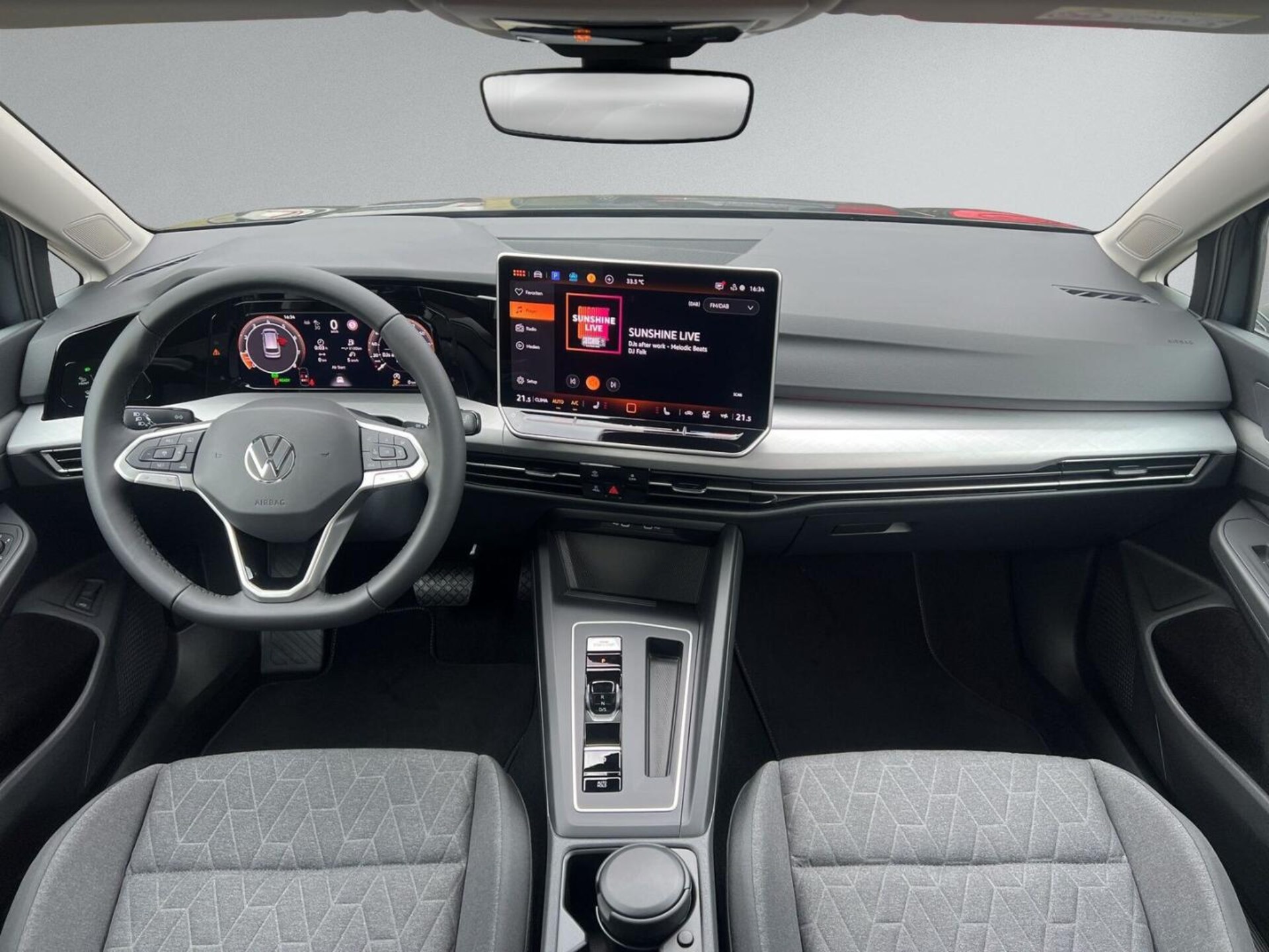 Volkswagen Golf Variant Life