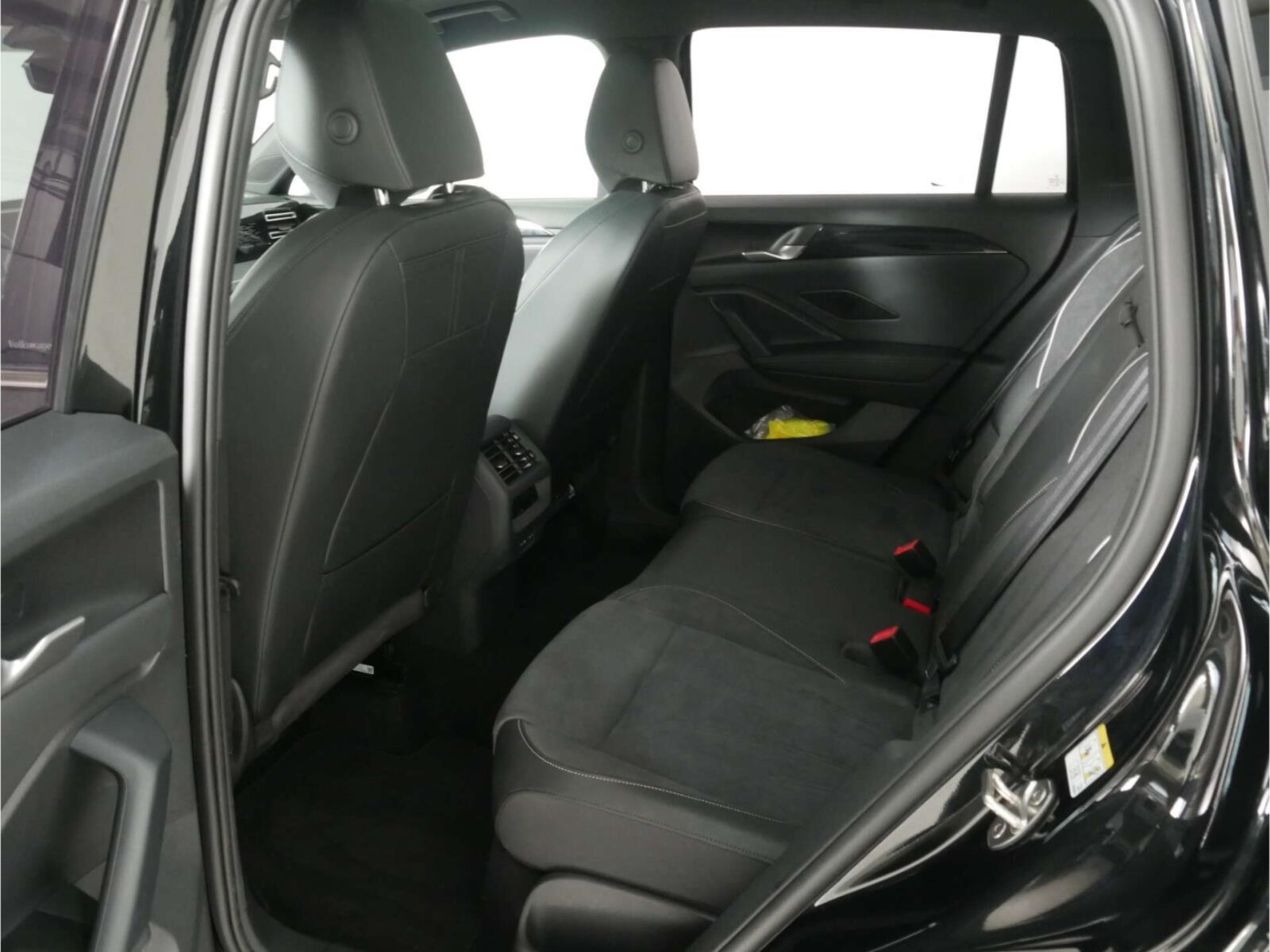 Volkswagen Tiguan – Bild 11