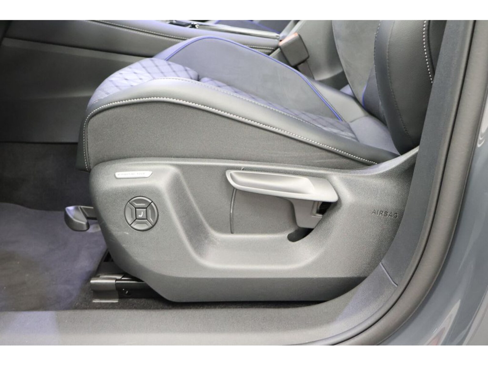 Volkswagen Tiguan – Bild 23