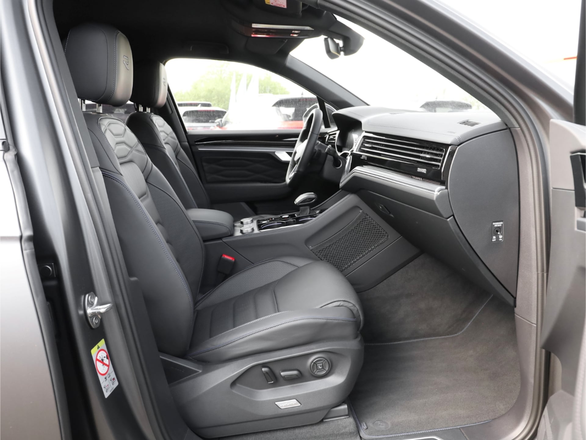 Volkswagen Touareg R