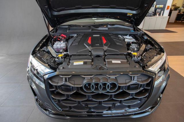 2026 Audi SQ7 Premium Plus - Photo 8
