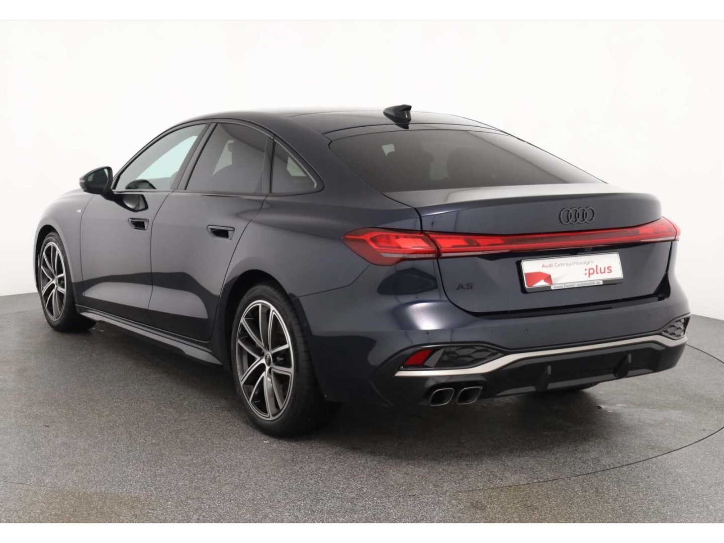 Bild über Audi A5 Limousine TDI 150 kW S tronic - für weitere Informationen kontaktieren Sie den Audi Partner