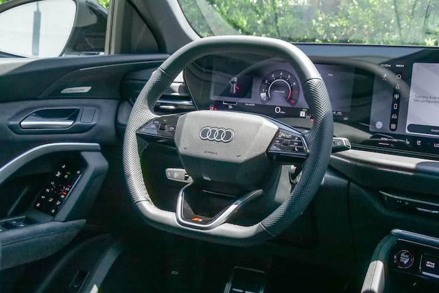 2026 Audi SQ5 Premium Plus - Photo 15