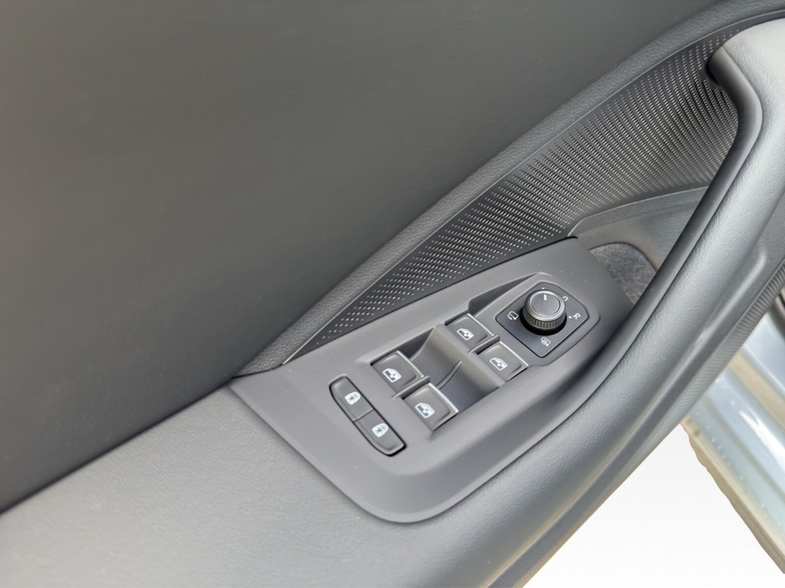 Volkswagen Passat – Bild 14