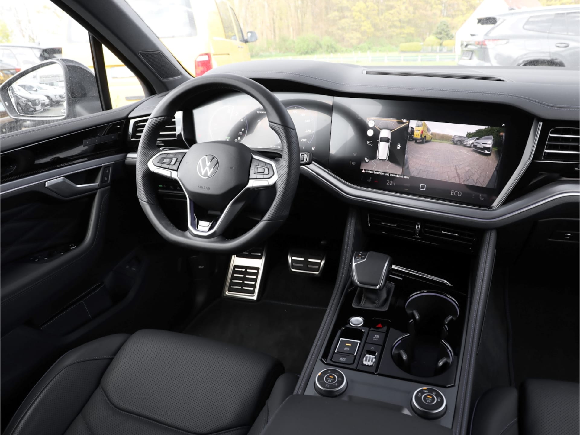 Volkswagen Touareg R