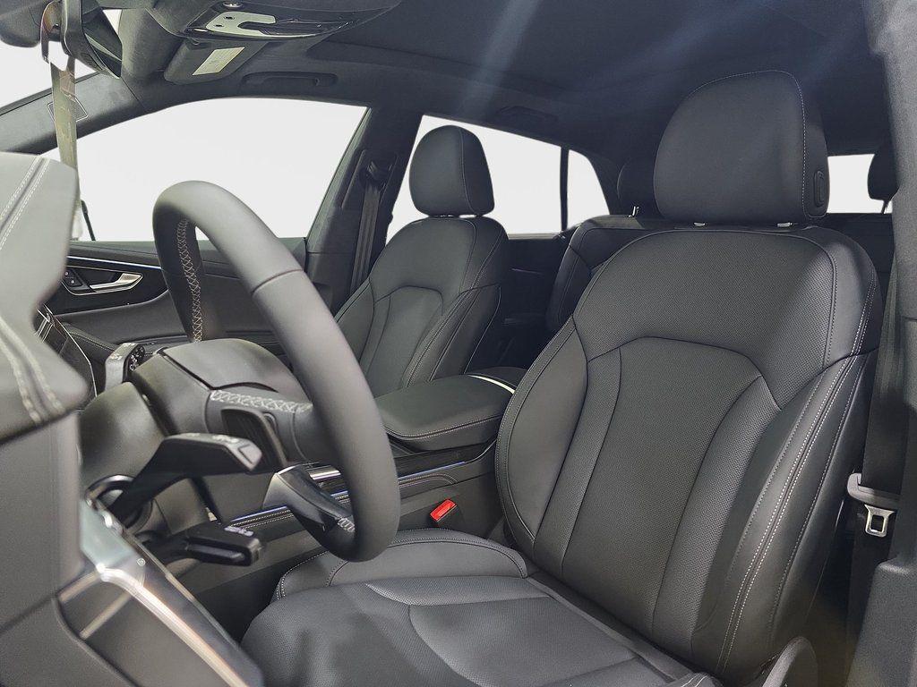 2026 Audi Q8 Prestige - Photo 13