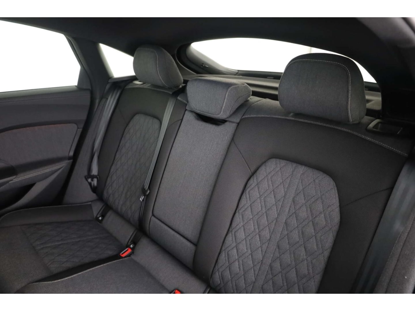 Bild über Audi A5 Limousine TDI 150 kW S tronic - für weitere Informationen kontaktieren Sie den Audi Partner