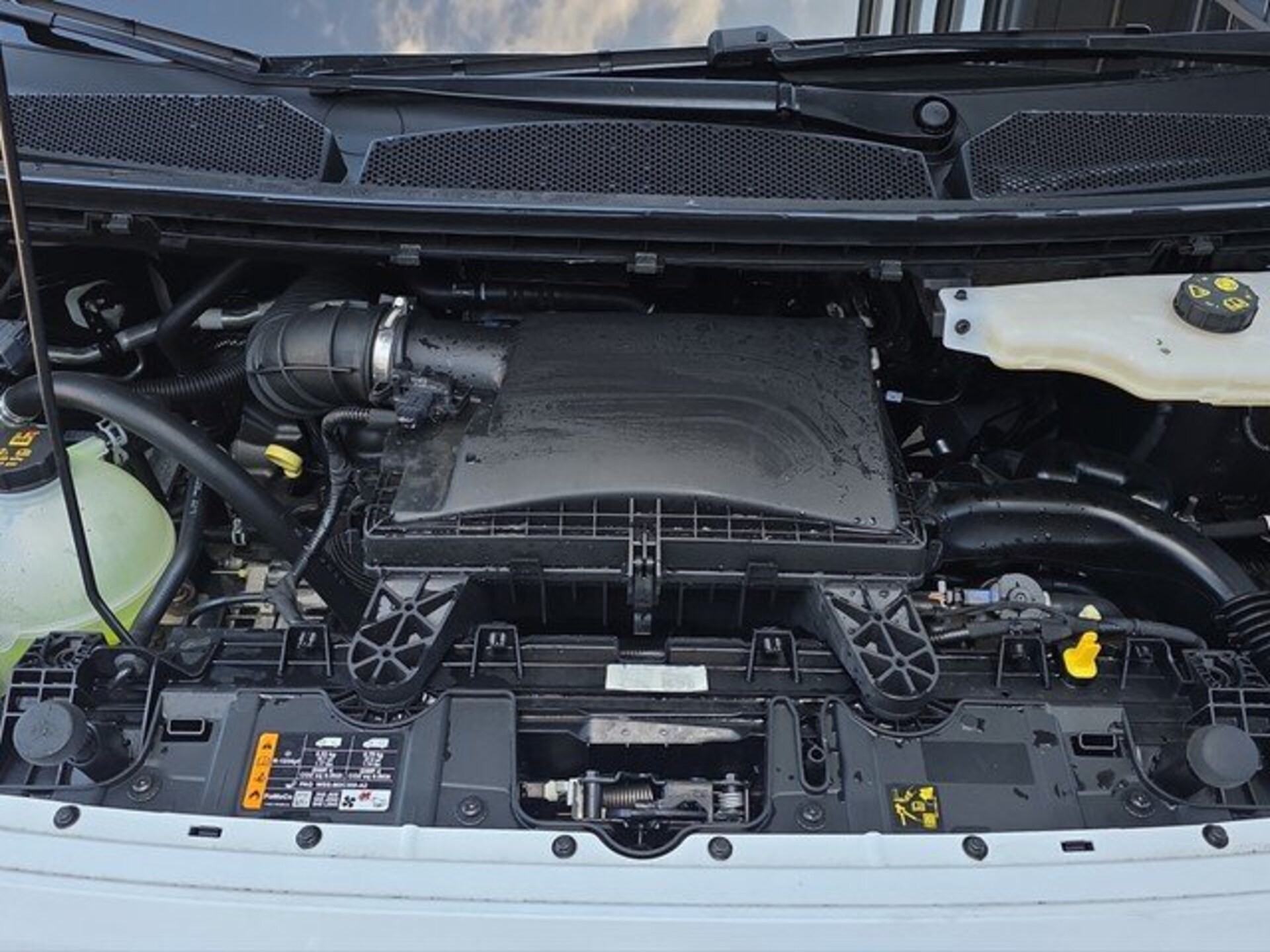 Volkswagen Transporter Kasten kurzer Radstand