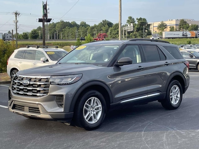 2025 Ford Explorer