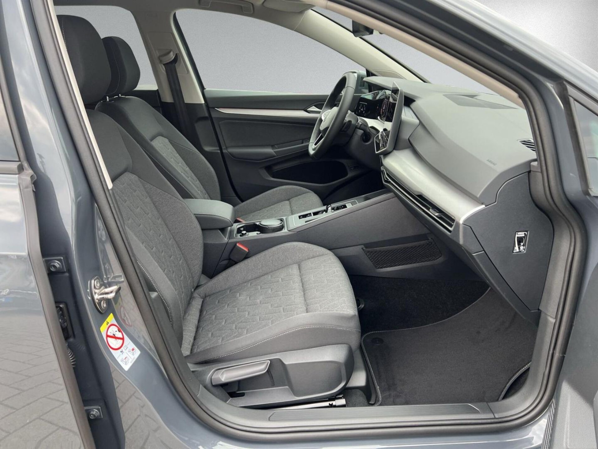Volkswagen Golf Variant Life