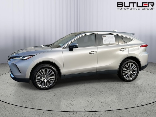 2023 Toyota Venza