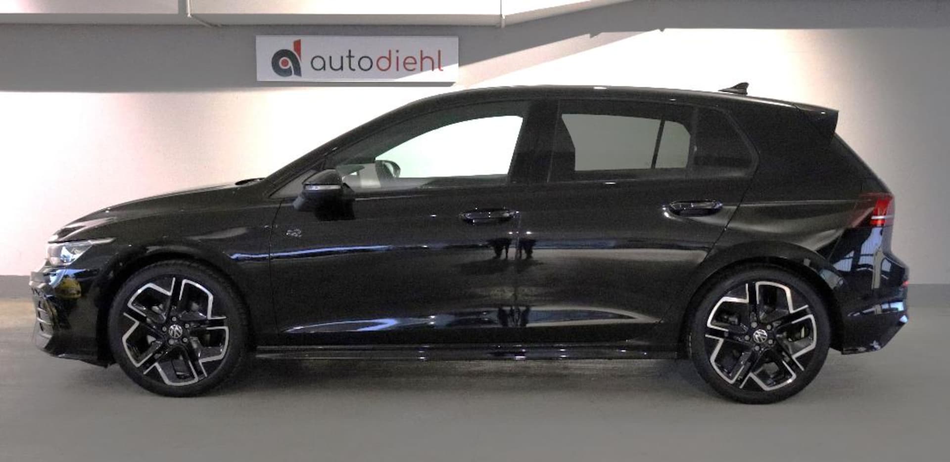 Volkswagen Golf R-Line