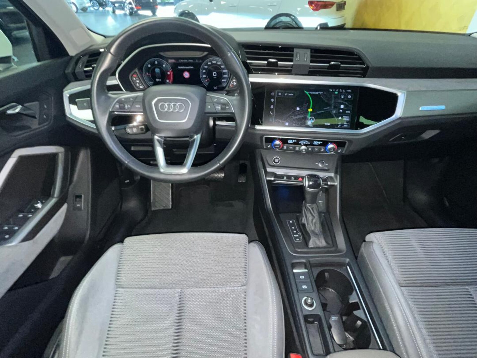Audi Q3 SUV S line