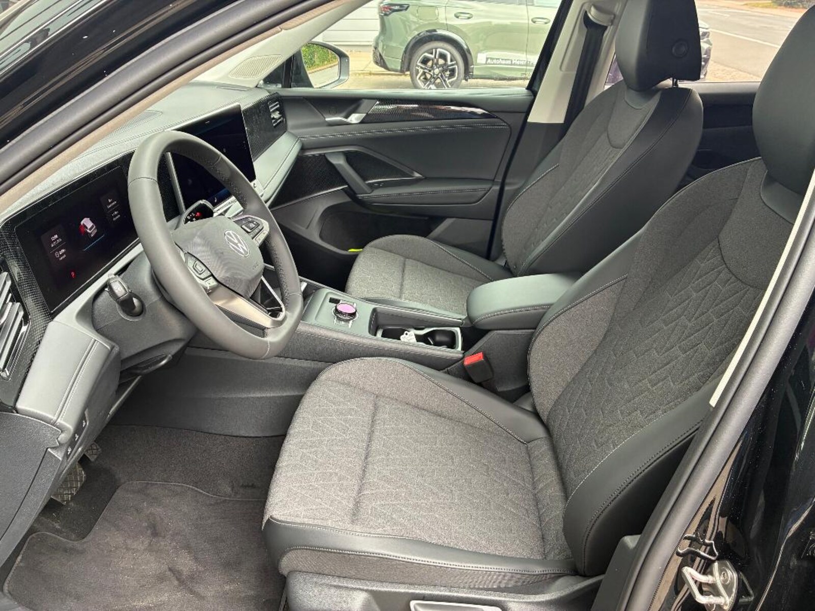 Volkswagen Tiguan – Bild 11