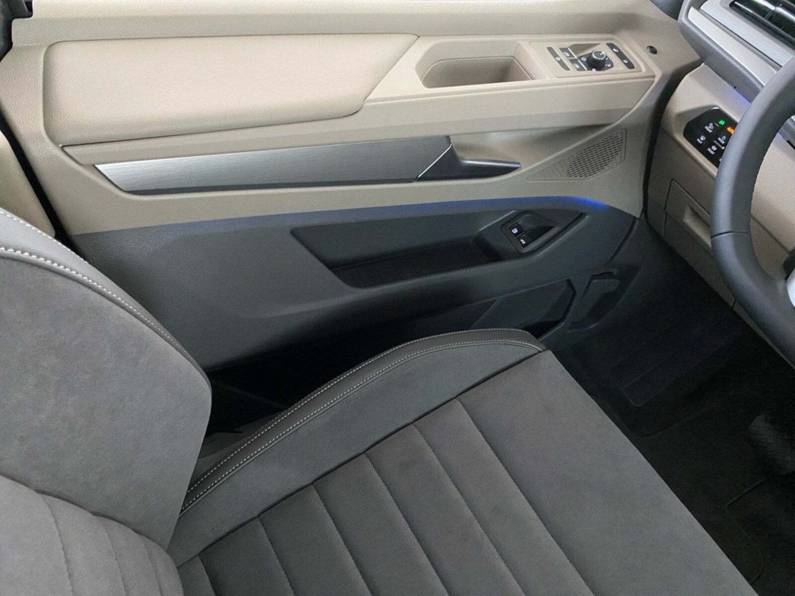 Volkswagen Multivan – Bild 12