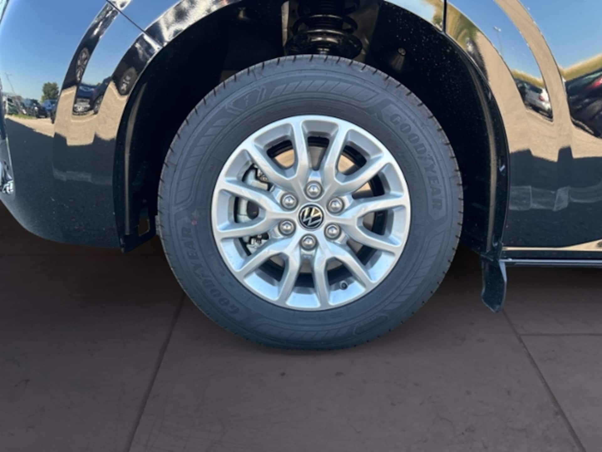 Volkswagen Caravelle Life