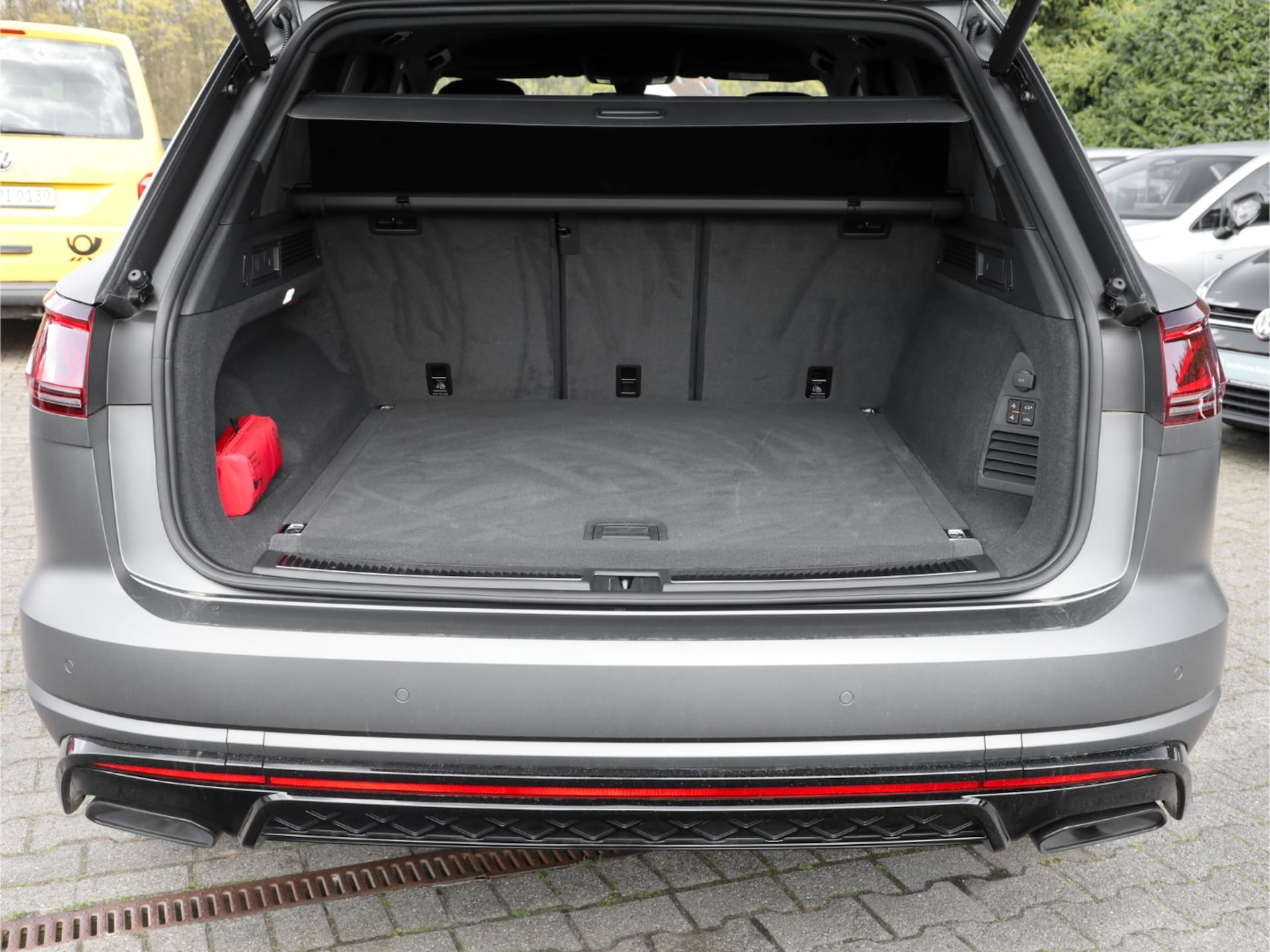 Volkswagen Touareg R