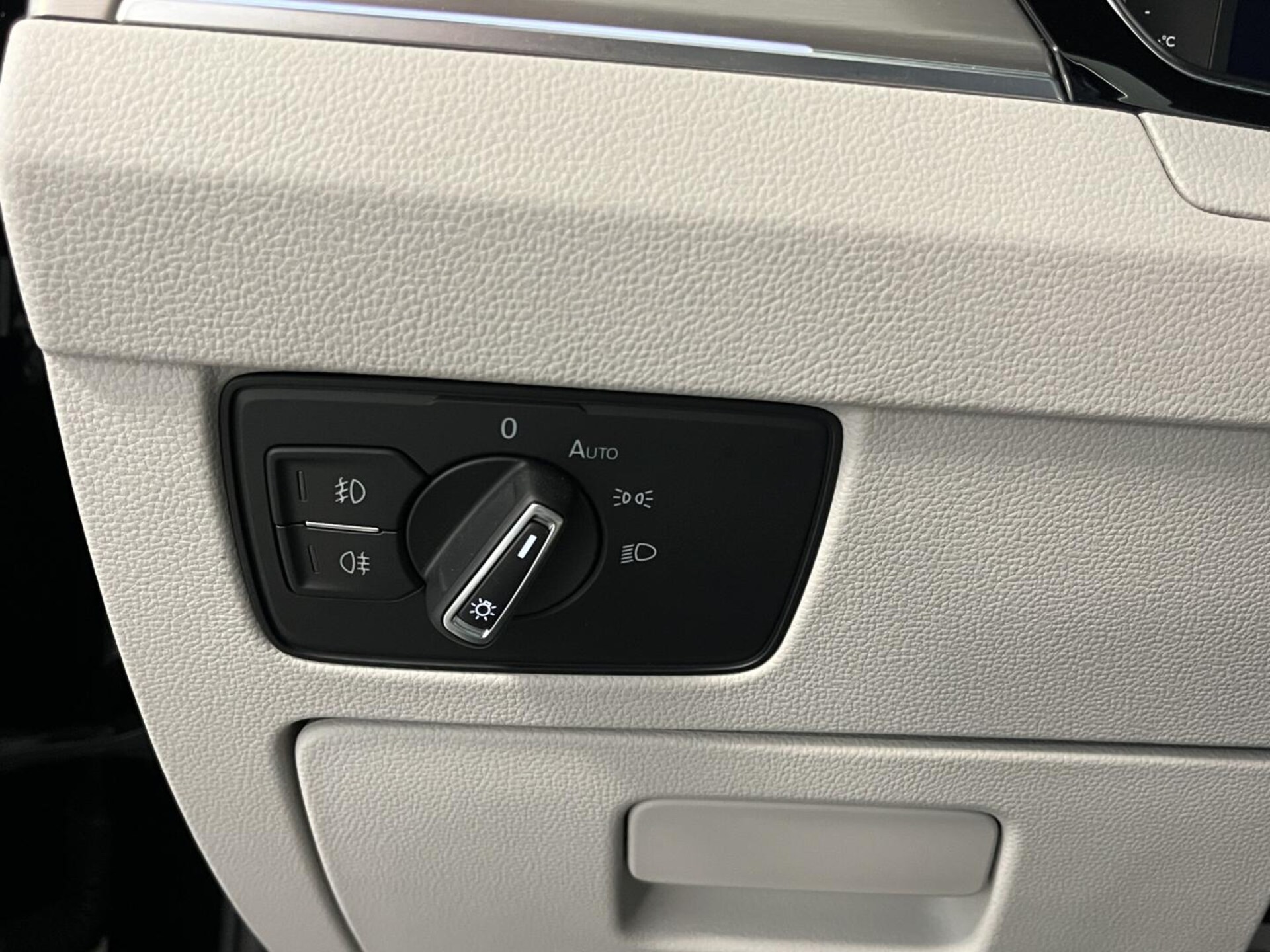 Volkswagen Passat Variant Elegance