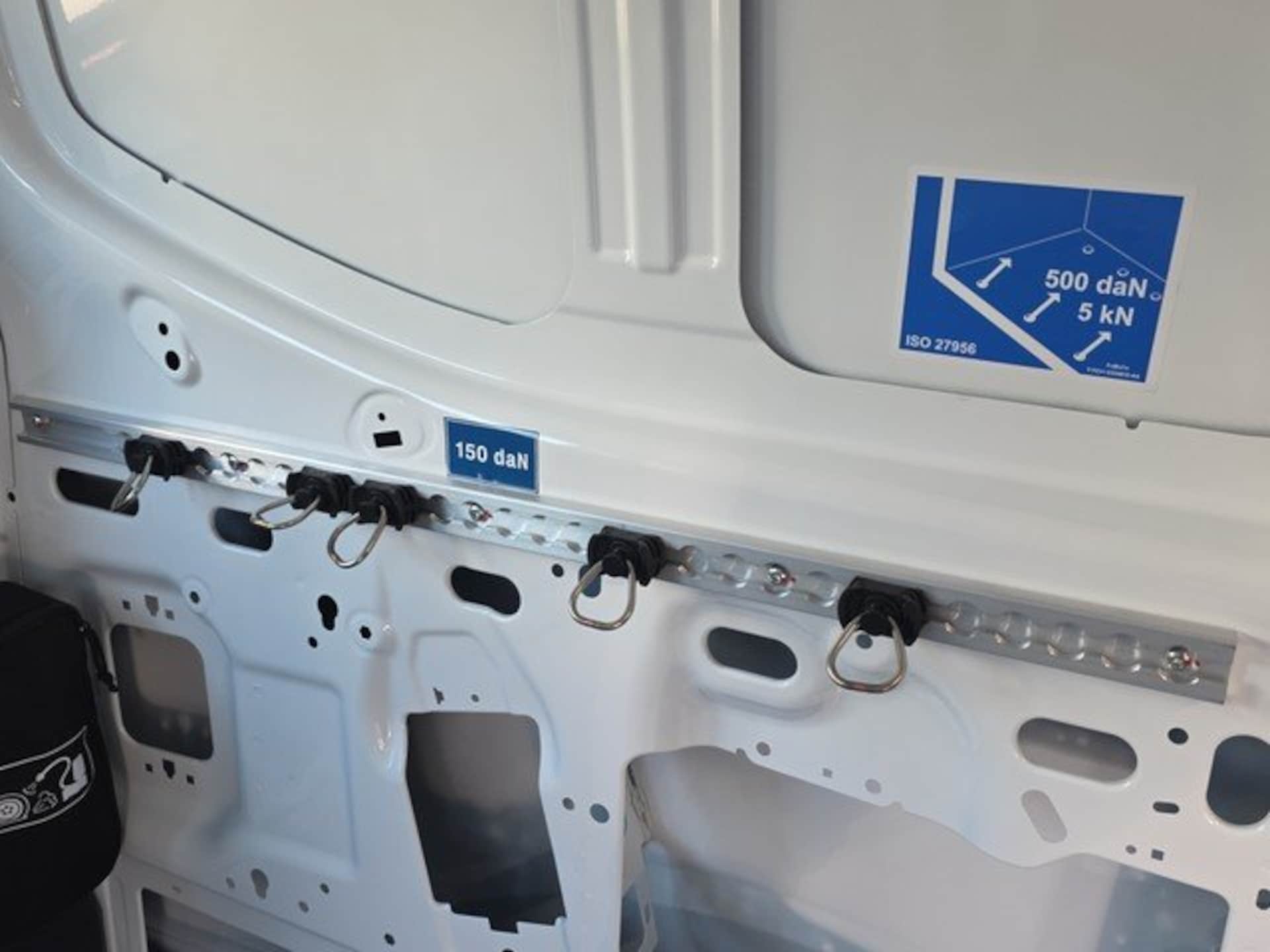 Volkswagen Transporter Kasten kurzer Radstand