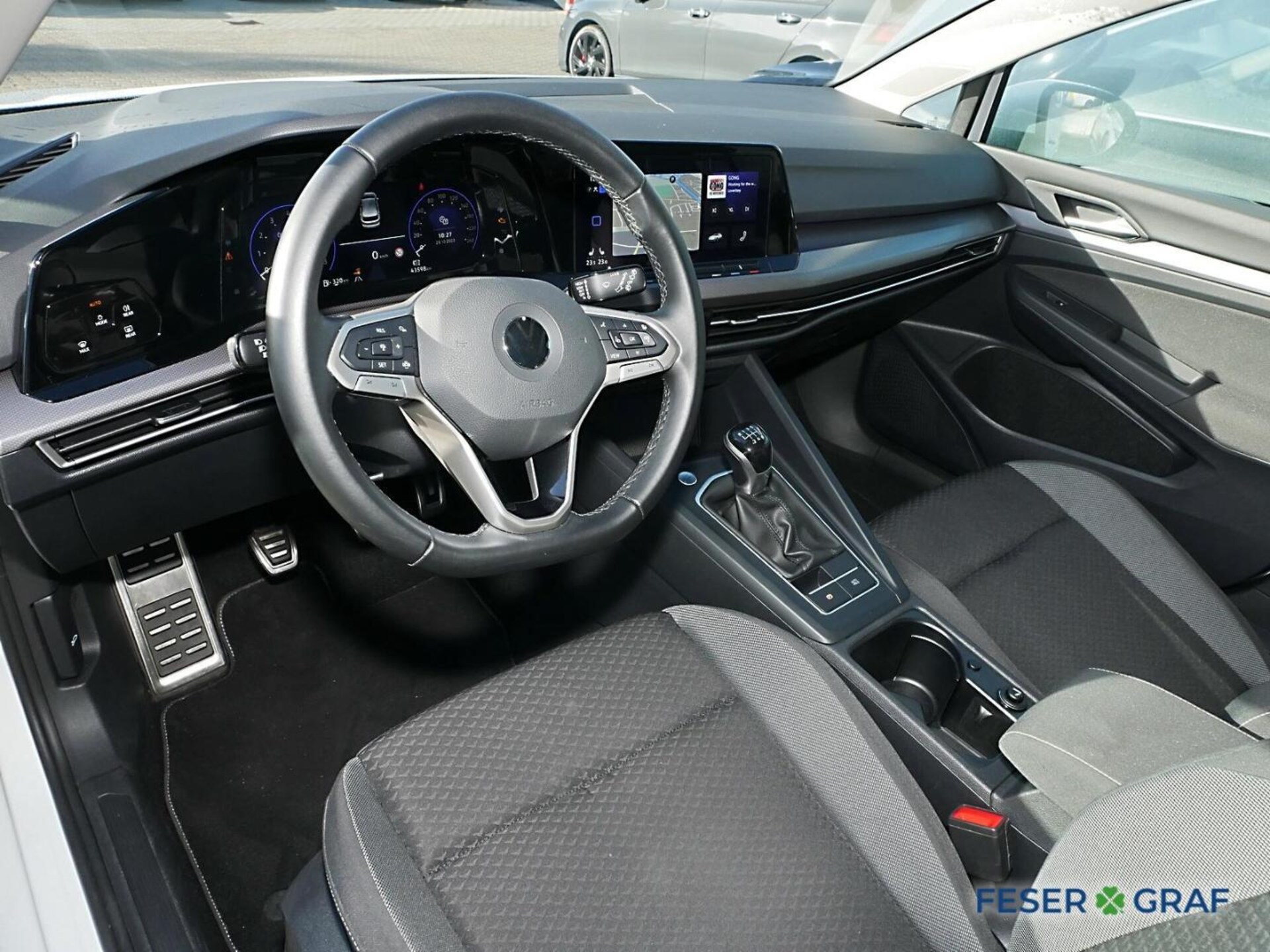 Volkswagen Golf Life