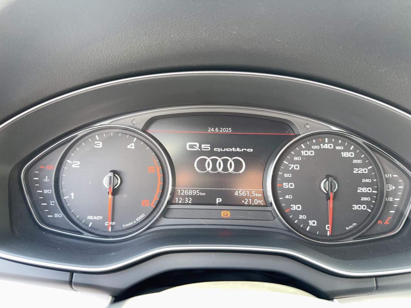 Image about Audi Q5 design 3.0 TDI quattro tiptronic