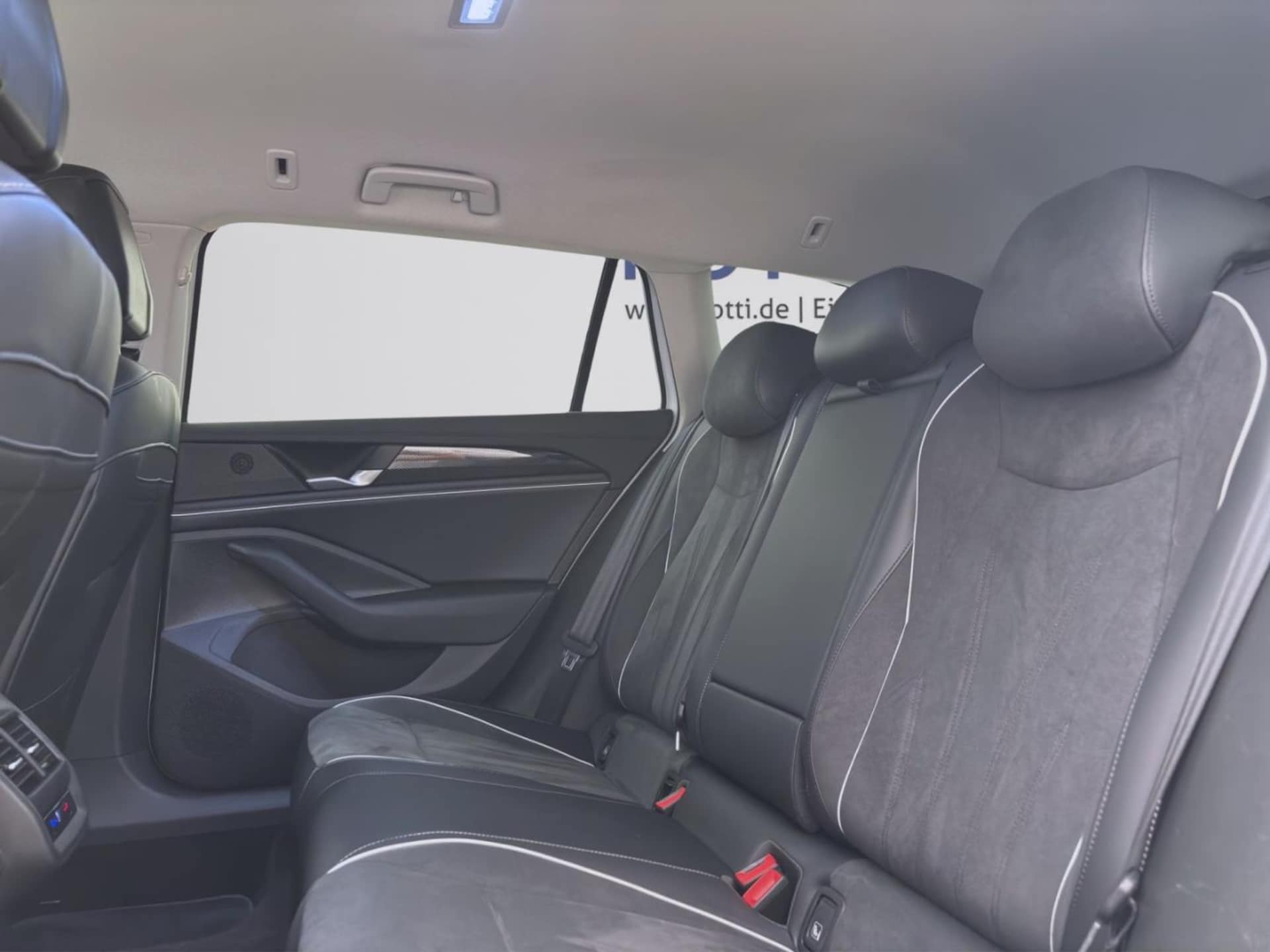 Volkswagen Passat Business