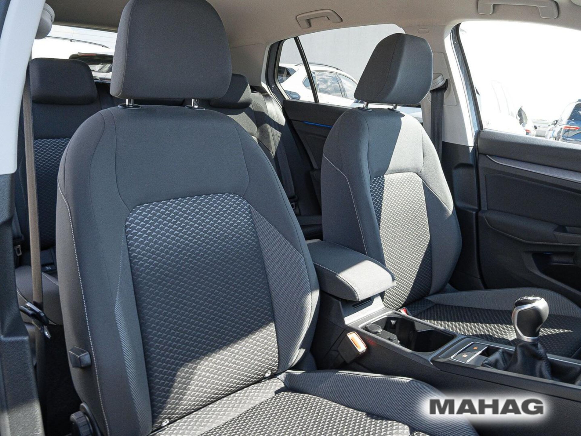 Volkswagen Golf Active