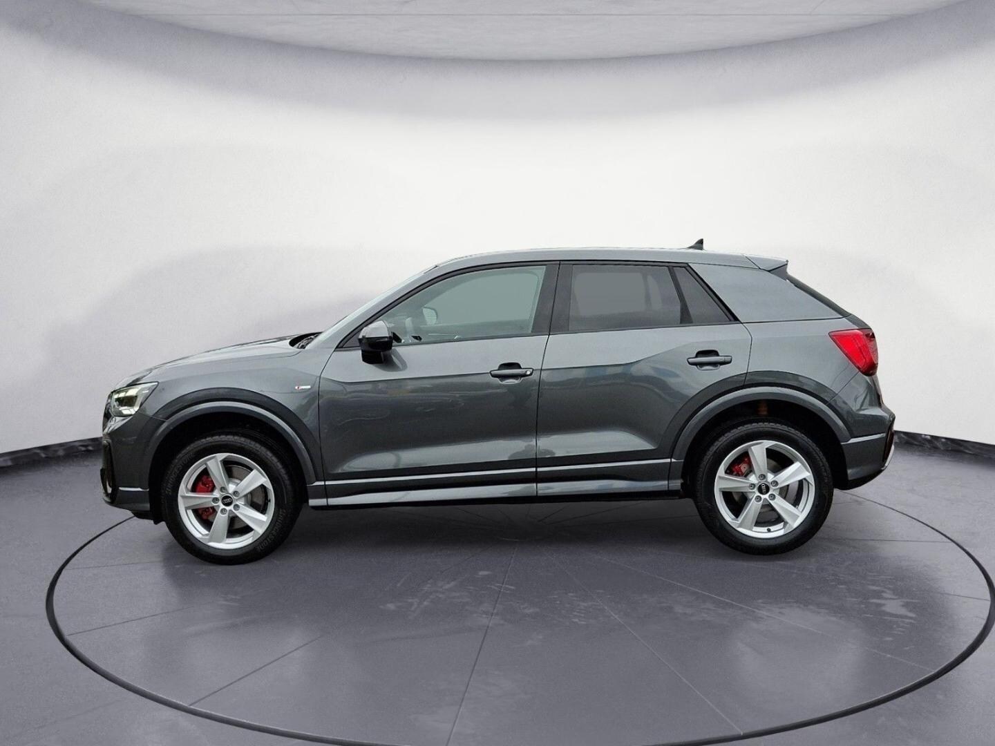 Bild über Audi Q2 S line 35 TFSI S tronic - für weitere Informationen kontaktieren Sie den Audi Partner