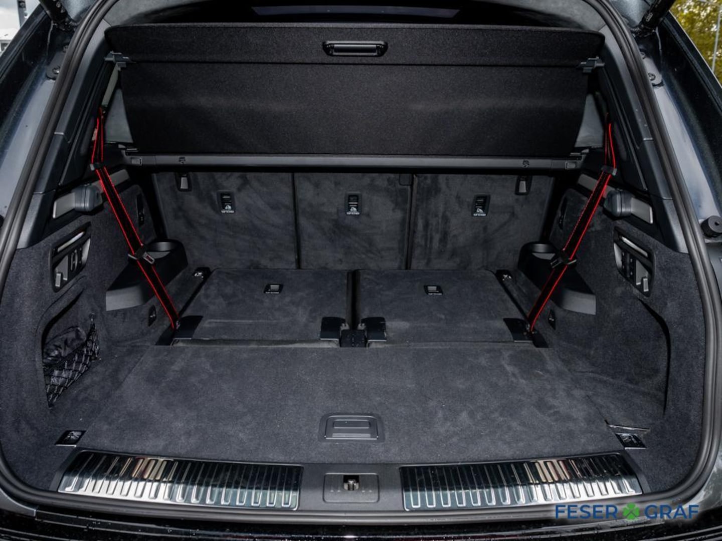 Bild über Audi Q7 SUV TDI quattro 220 kW tiptronic - für weitere Informationen kontaktieren Sie den Audi Partner