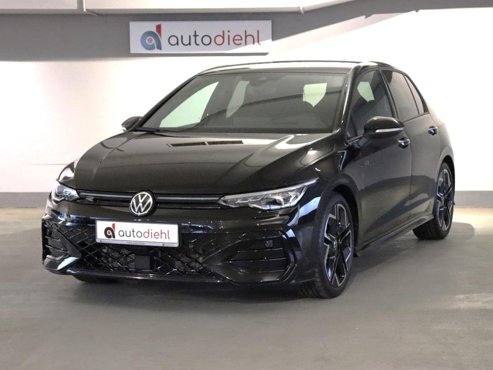 Volkswagen Golf R-Line