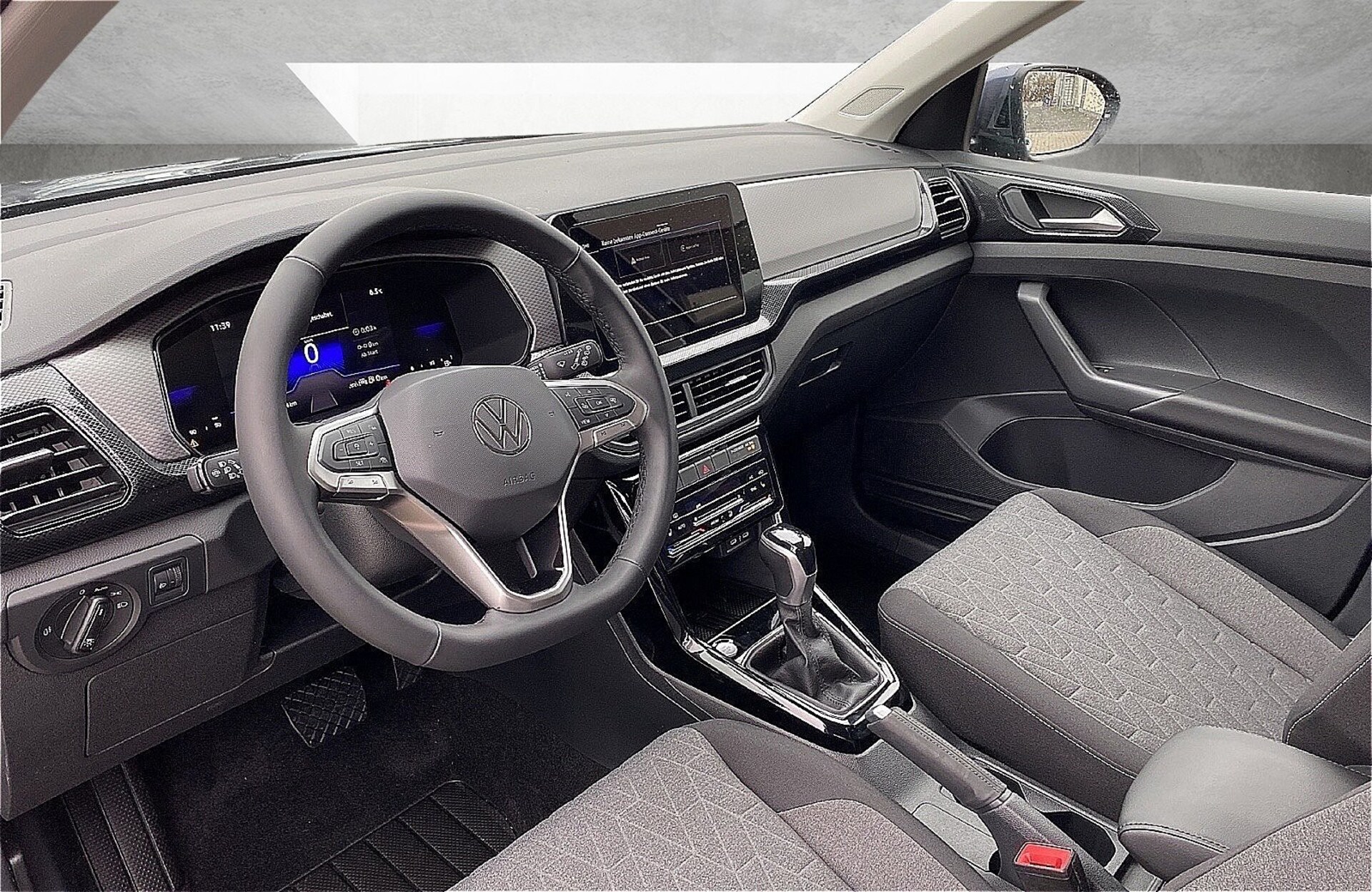 Volkswagen T-Cross Life