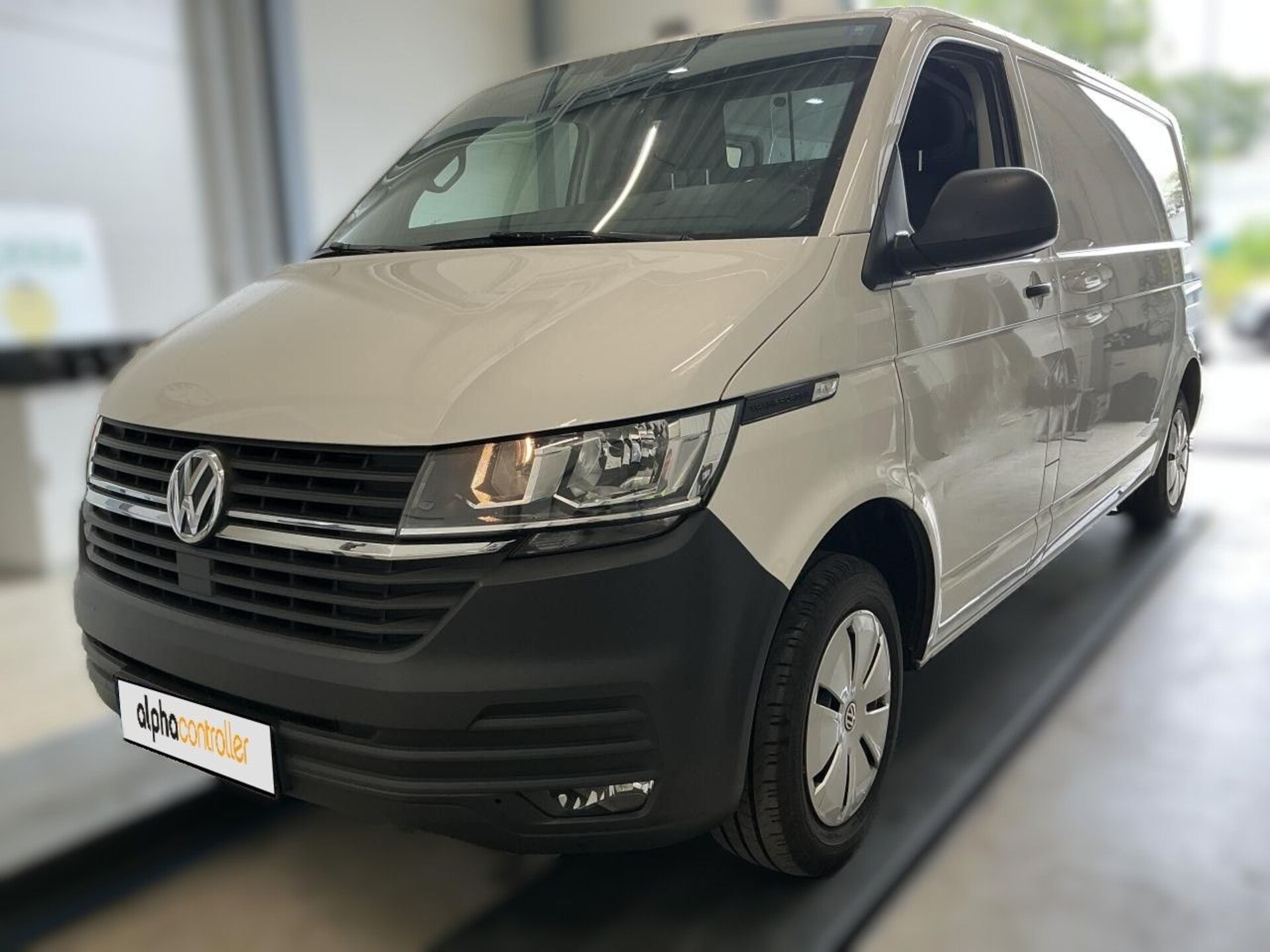 Volkswagen T6.1 Transporter Kasten langer Radstand