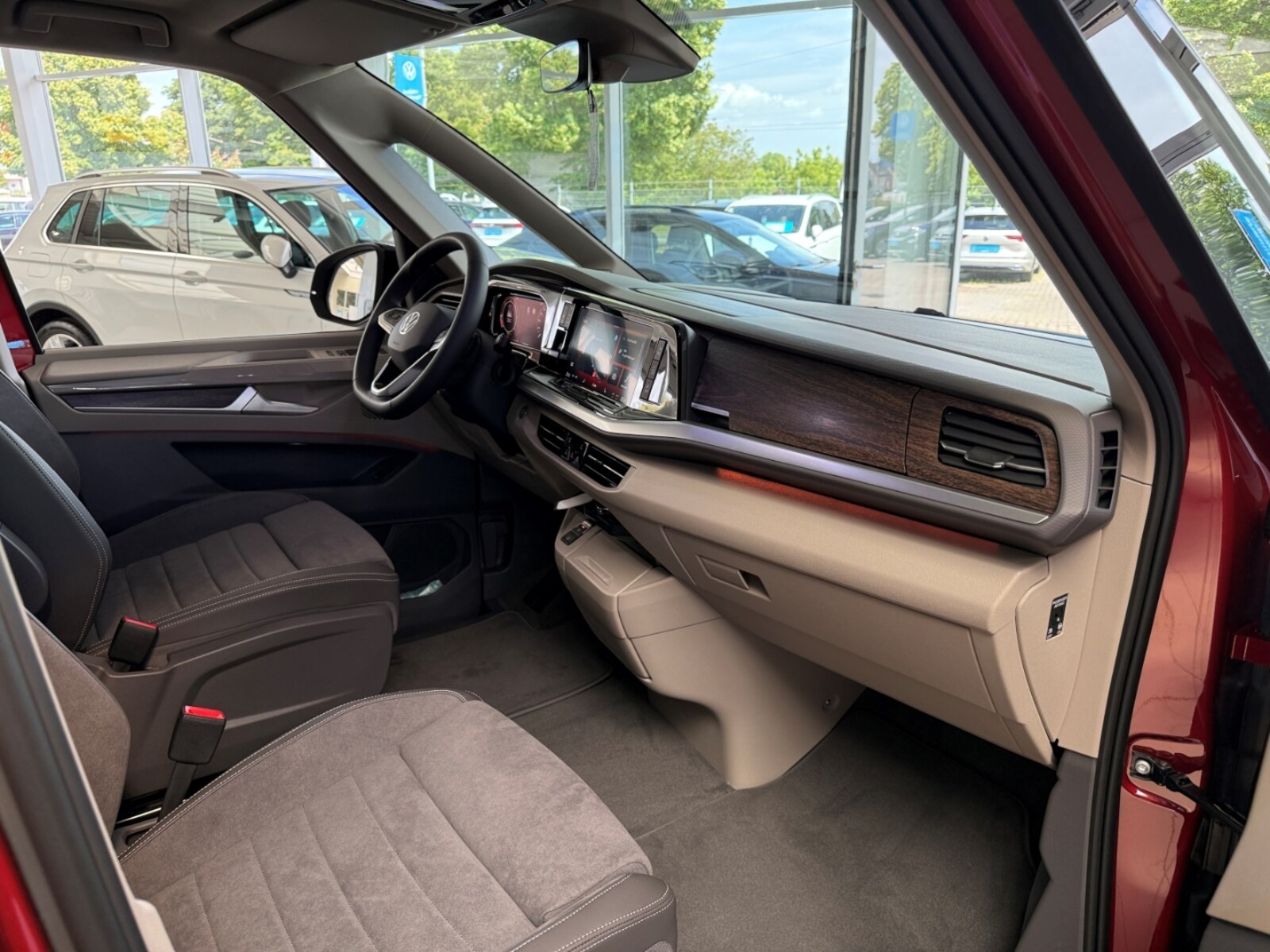 Volkswagen Multivan Langversion – Bild 8