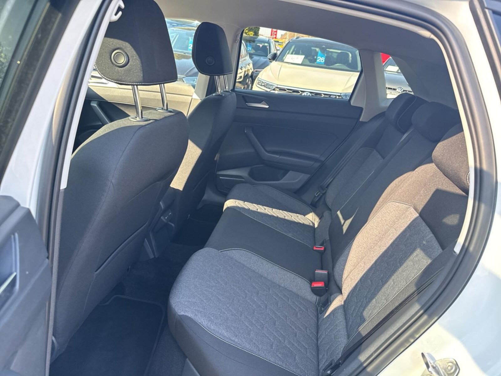 Volkswagen Polo – Bild 8