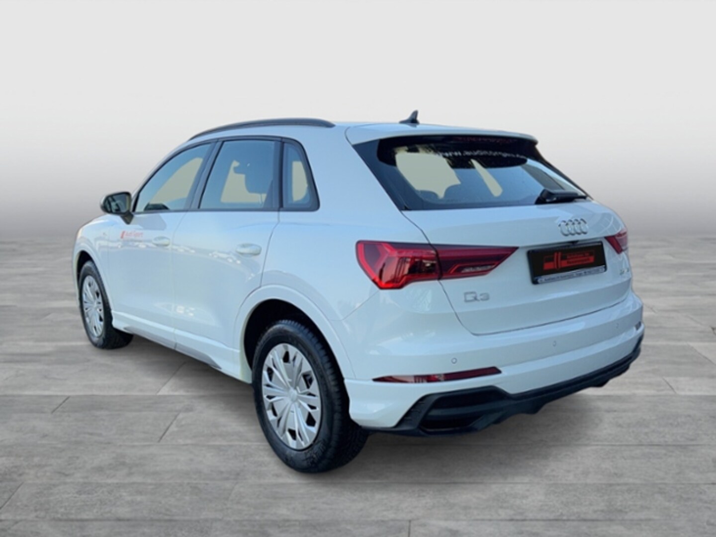 Bild über Audi Q3 TFSI 110 kW S tronic - für weitere Informationen kontaktieren Sie den Audi Partner