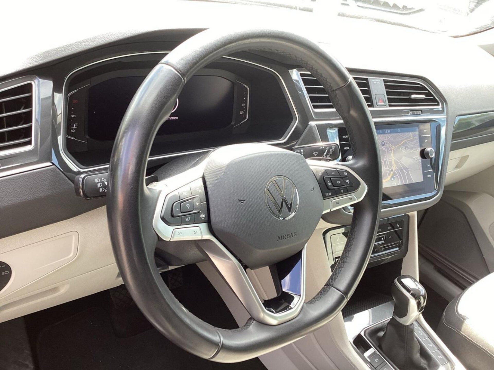 Volkswagen Tiguan Elegance