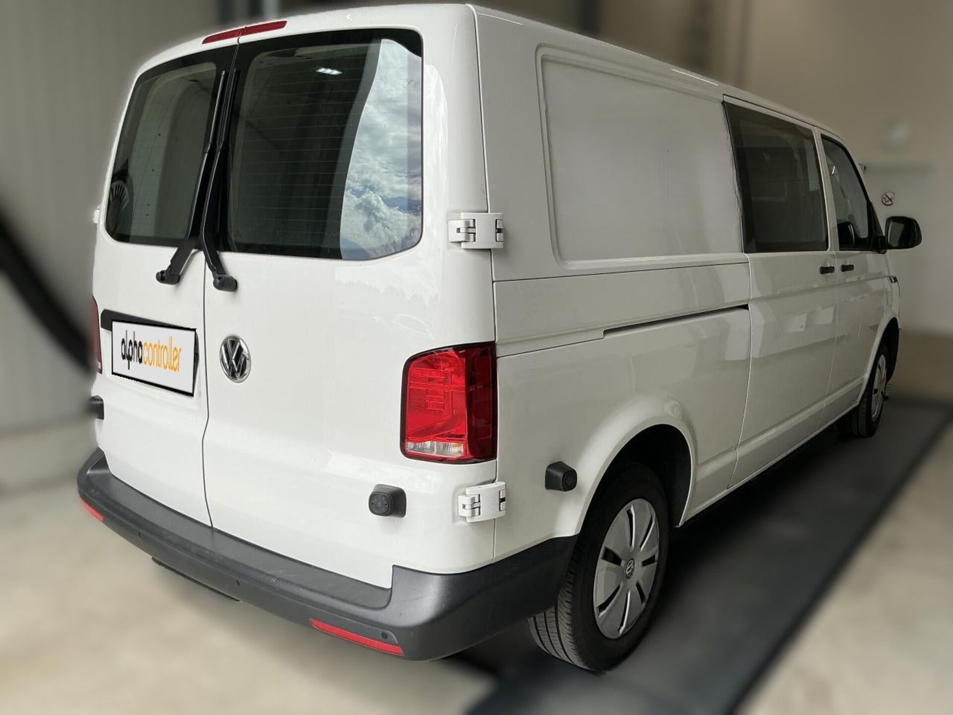 Volkswagen T6.1 Transporter Kasten langer Radstand
