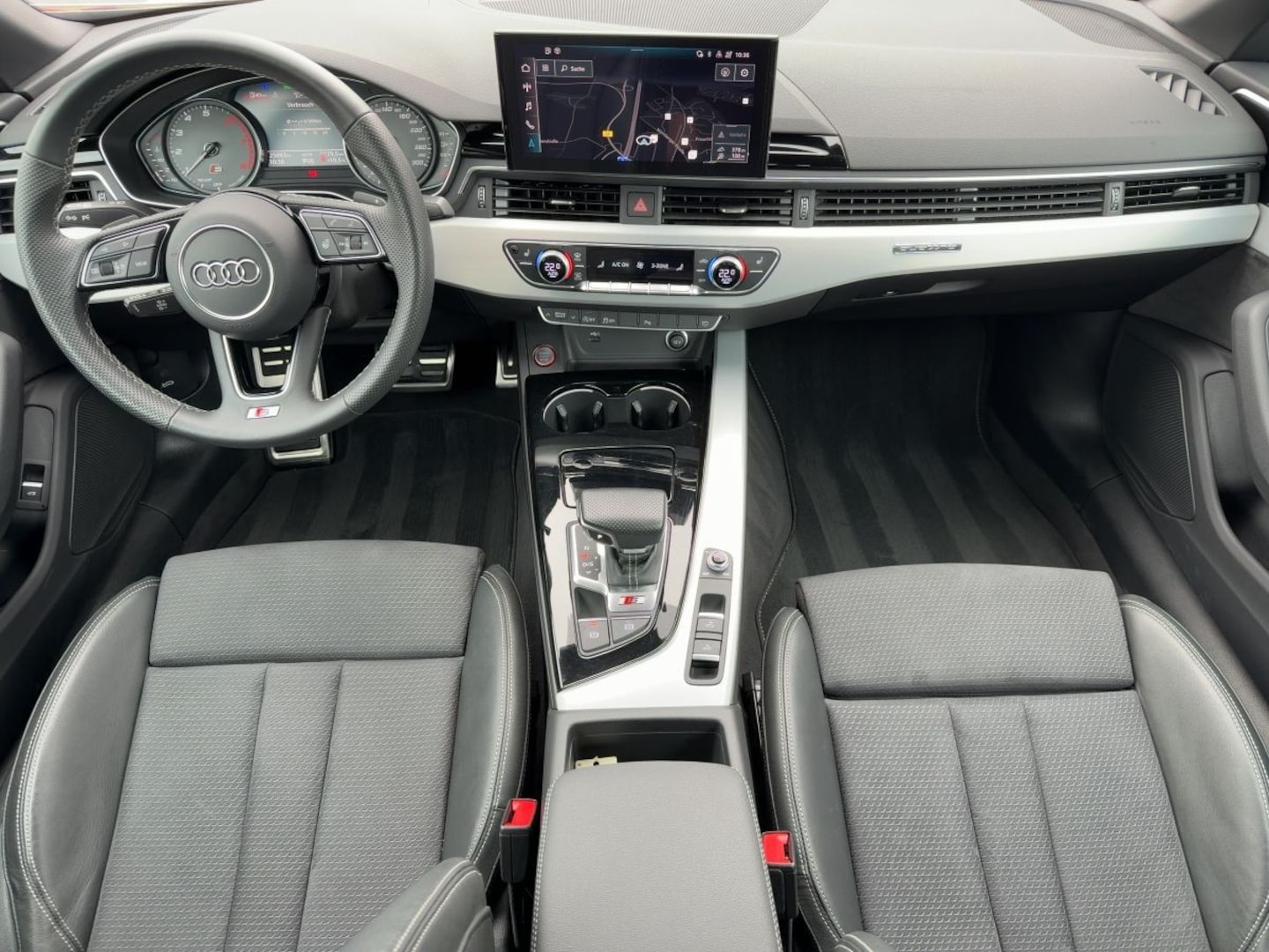 Bild über Audi S5 Cabriolet TFSI quattro tiptronic - für weitere Informationen kontaktieren Sie den Audi Partner