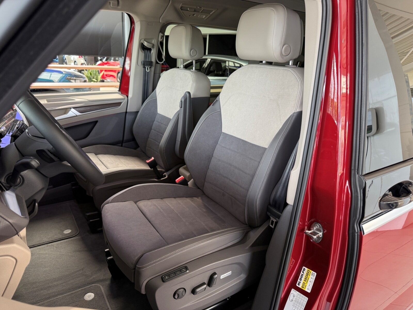 Volkswagen Multivan Langversion – Bild 9