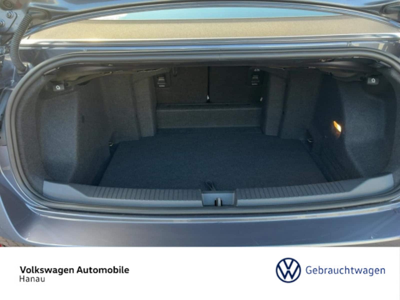 Volkswagen T-Roc Cabriolet – Bild 13