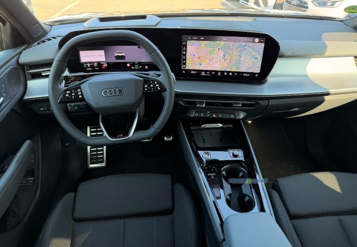 Bild über Audi Q3 Sportback e-hybrid e-hybrid 200 kW S tronic - für weitere Informationen kontaktieren Sie den Audi Partner