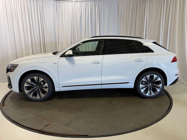2026 Audi Q8