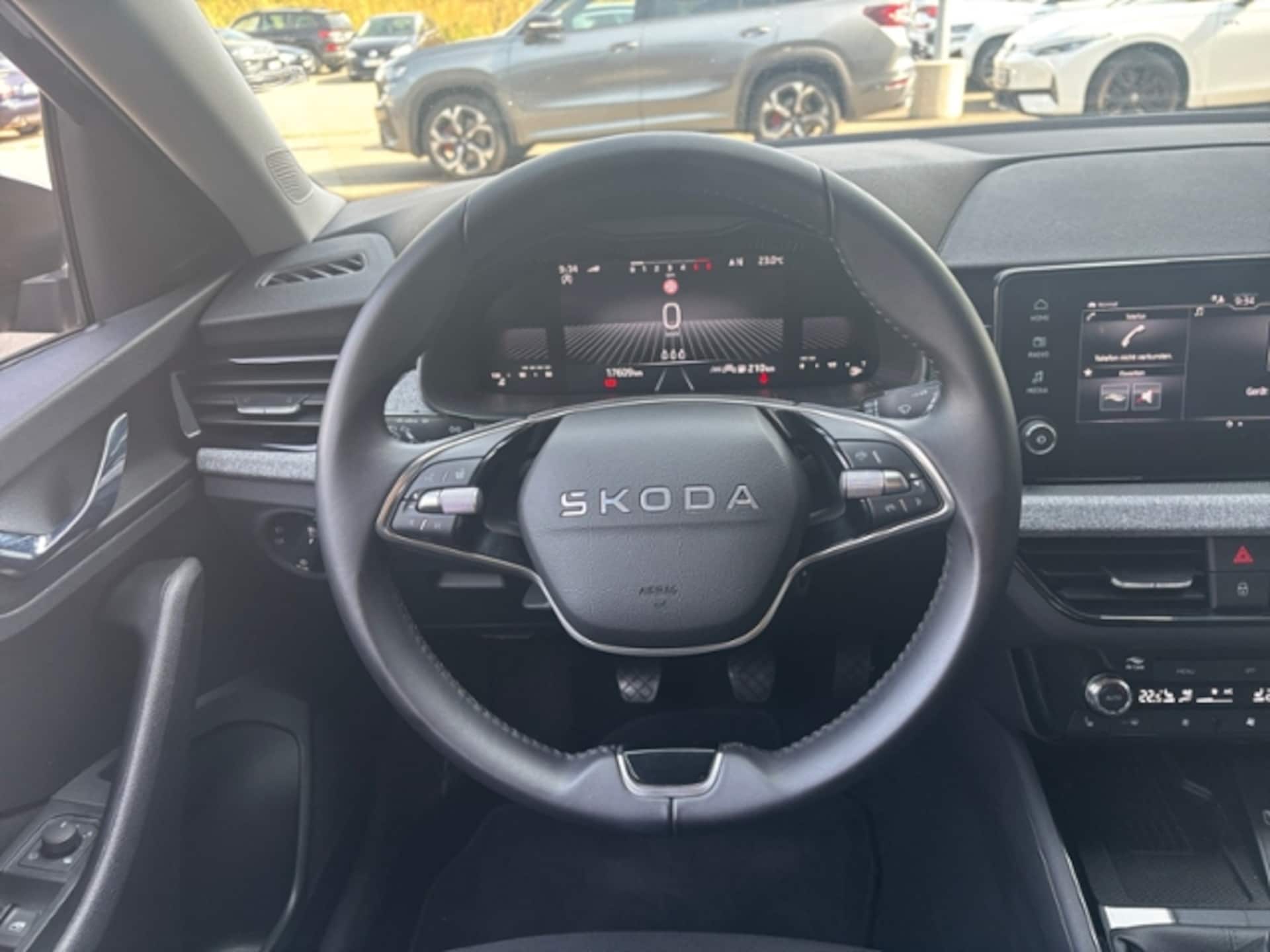 Skoda Scala Tour