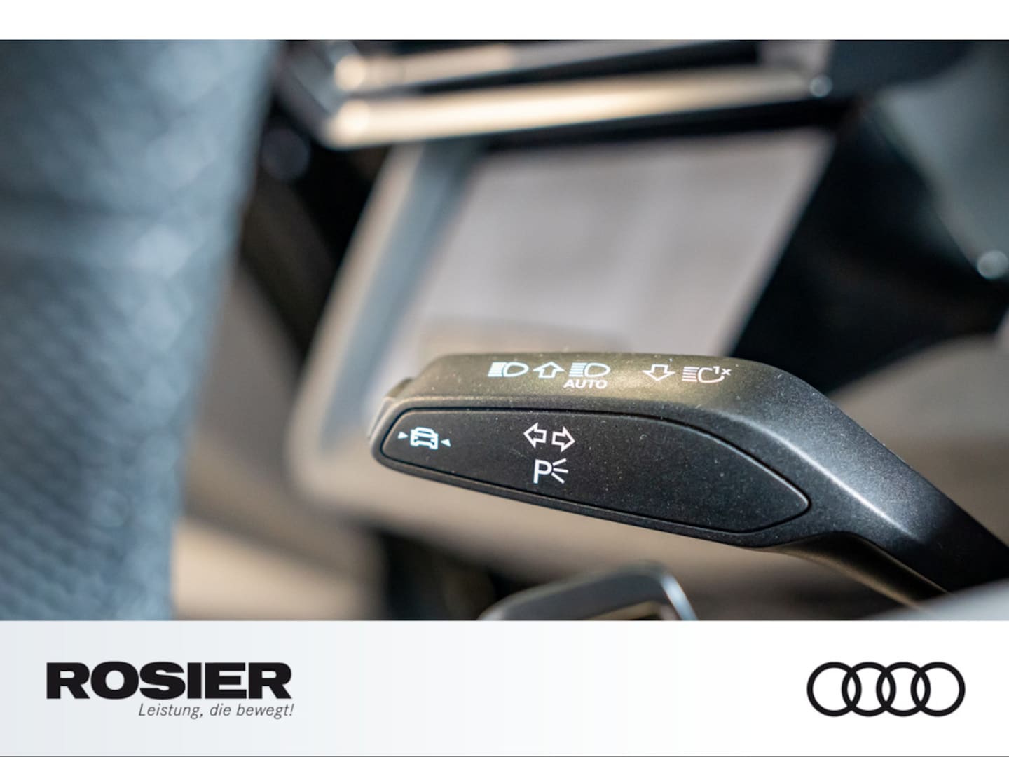 Bild über Audi RS 3 Sportback TFSI quattro 294 kW S tronic - für weitere Informationen kontaktieren Sie den Audi Partner