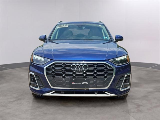 Used 2025 Audi Q5 Premium Plus with VIN WA1EAAFY2S2024369 for sale in Stratham, NH