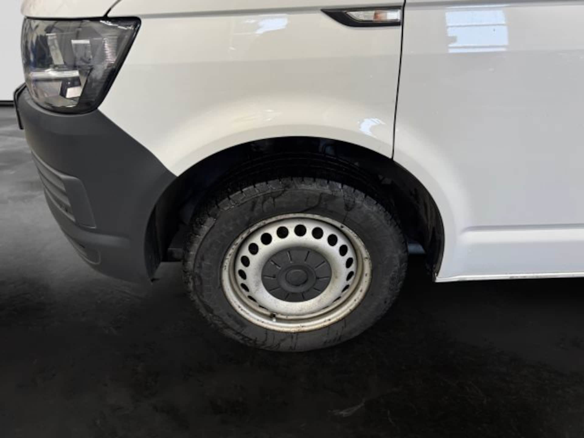Volkswagen T6 Transporter Kasten langer Radstand