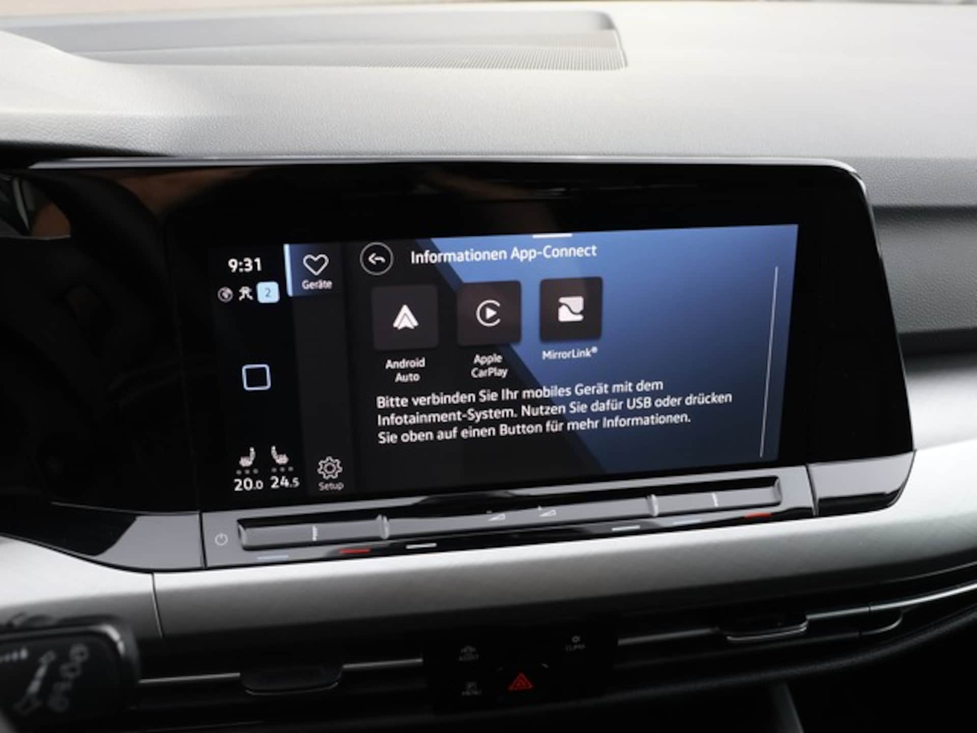 Volkswagen Golf Life