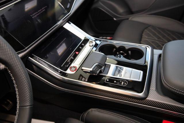 2026 Audi SQ7 Premium Plus - Photo 17